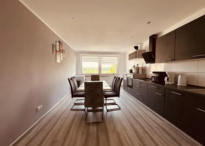 Apartment Zur Schönen Aussicht I 90 M² I Idyllisch I Zuhause